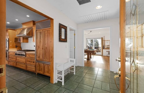 Incline Village Cabin | Tranquil Alpine Bliss