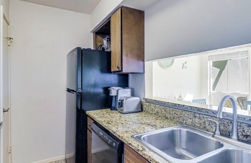 Rockport Condo | Tranquil Bay! Pool, Pier, Tennis Courts, Boat Slips, BBQ and so much more!