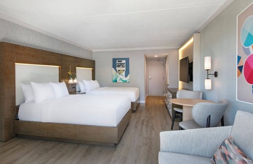 Palmetto Dunes Hotel | Tranquil Beachside Retreat on Hilton Head! With Pools & Spa, Shuttle Service!