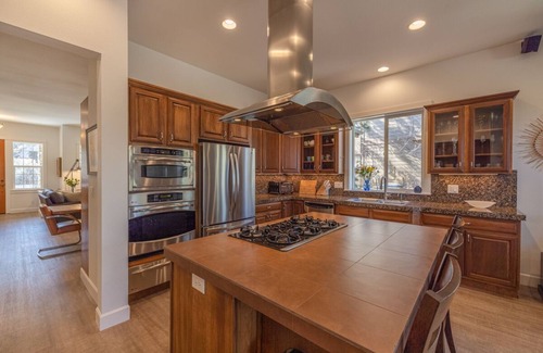 Century West House | Tranquil Bend Retreat (backs up to trail system)