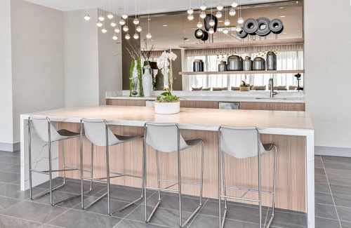Doral Condo | Tranquil Doral Retreat: Spacious Gem