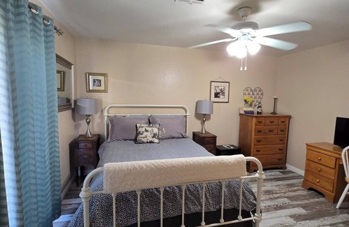 Templeton Other | Tranquil Farmhouse with stunning sunsets.