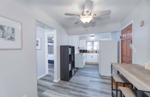 Seelyville Apartment | Tranquil Getaway of Terre Haute