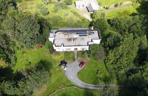 Llandovery House | Tranquil getaway on the edge of the Brecon Beacons