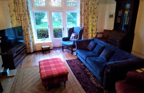 Llandovery House | Tranquil getaway on the edge of the Brecon Beacons