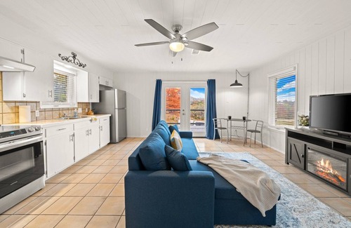 Ingram House | Tranquil Hill Country Getaway -River Access, Pet-Friendly