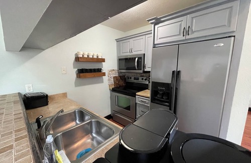 Ranger Cabin | Tranquil Mountain Lodge Escape Near Carters Lake