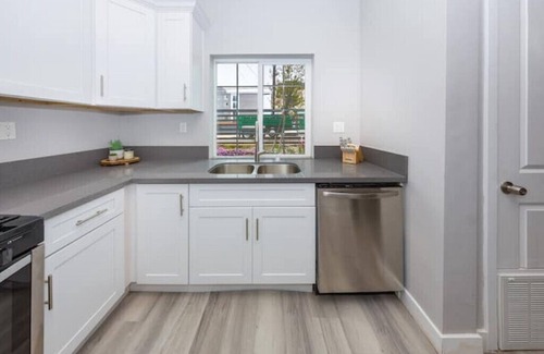 North Hollywood Apartment | Tranquil NoHo Studio Near Universal Studios