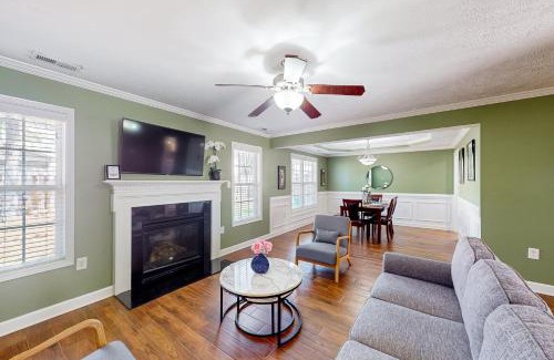 Cameron House | Tranquil Oasis