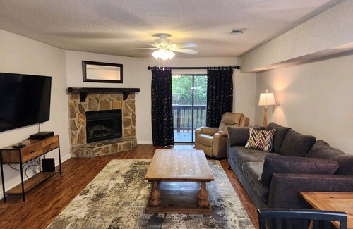 Augusta Condo | Tranquil property in back of Forest Hills.