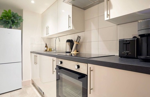 Abbey Road Apartment | Tranquil & Quiet St John's Wood Apartment