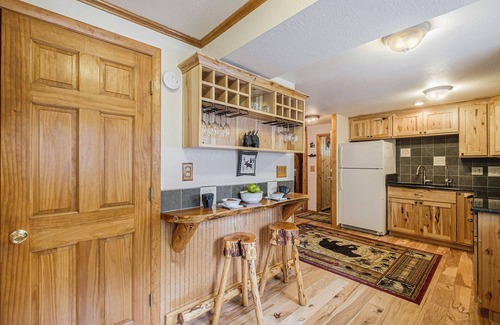 Larimer County House | Tranquil Stream Cabin; quaint Estes Park cabin!