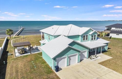 Rockport House | Tranquil Waters