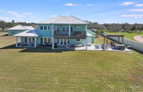 Rockport House | Tranquil Waters