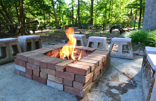 Fredericksburg House | Tranquility, Civil war park walk, seasonal pool, and sauna