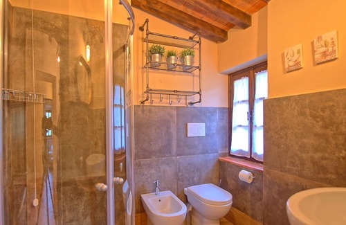 Arezzo Villa | Tranquility Of The Countryside Villa In Farmhouse