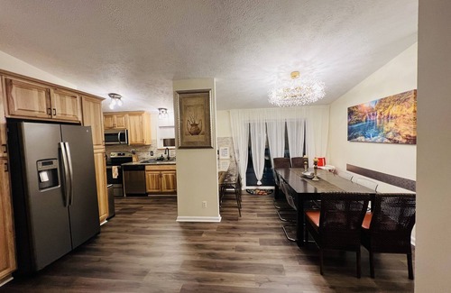 Tobyhanna House | Tranquilla Villa. Bi Level Deck, HOT TUB, fire pit, grill, Movie & Game Rooms!