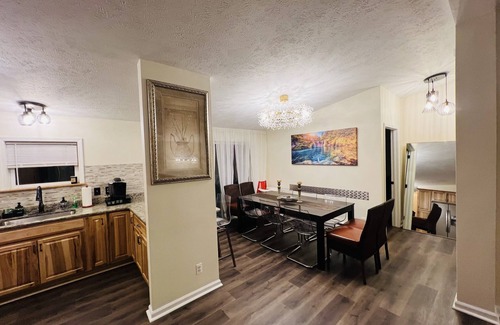 Tobyhanna House | Tranquilla Villa. Bi Level Deck, HOT TUB, fire pit, grill, Movie & Game Rooms!