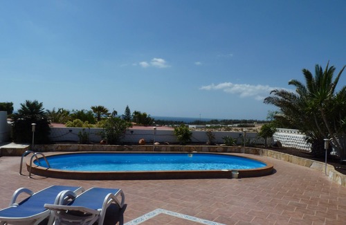 Bahia Calma Ski Chalet | Traumchalet with large sun terrace and private pool