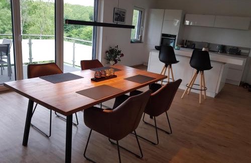 Hardert Apartment | Traumhafter Ausblick, modern mit Komfort und Stil