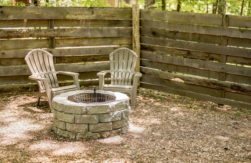 Sevierville RV Rental | Travel&Leisure mag top romantic Glamping T3