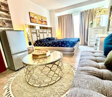 Trade Center House | Travelers backpackers