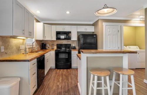 Fairview Apartment | Travelers Fairview Haven