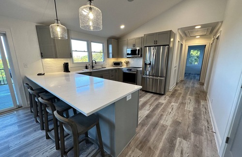 Greenville - Spartanburg House | Travelers Rest, Furman, Greenville, and a mountain view!