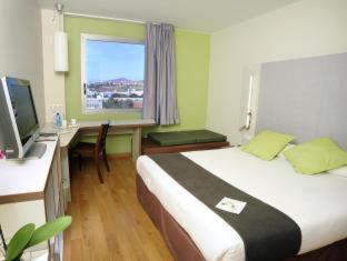 Cornella de Llobregat Hotel | Travelodge BCN Cornella Fira