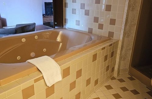Mackinaw City Hotel | Travelodge by Wyndham Mackinaw City