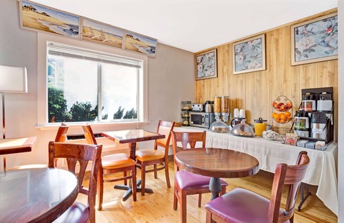 Mill Valley Hotel | Travelodge by Wyndham Mill Valley/Sausalito