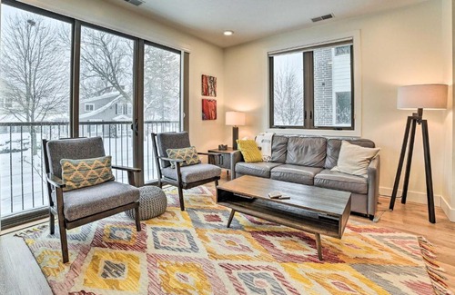 Traverse City Apartment | Traverse City Condo Half Mi to Front Street!