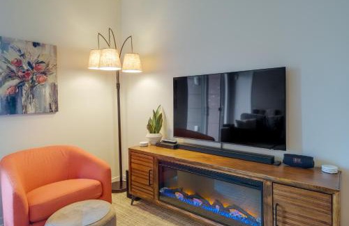Traverse City Apartment | Traverse City Vacation Rental 1 Mi to Beach!