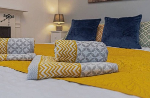 Trawsfynydd Cottage | Trawsfynnydd cottage with walks from the door