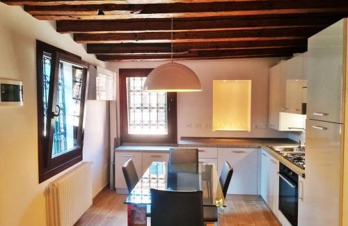 Cannaregio Apartment | Tre archi 3