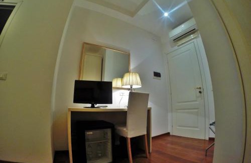 Quartiere XX Ardeatino Bed & Breakfast | Tre R
