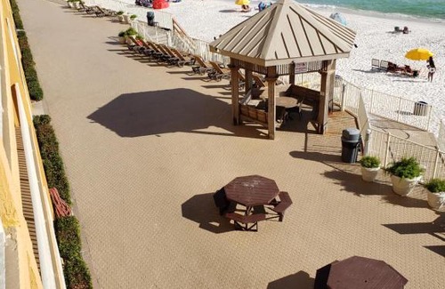 Lower Grand Lagoon Resort | Treasure Island Resort Condominiums