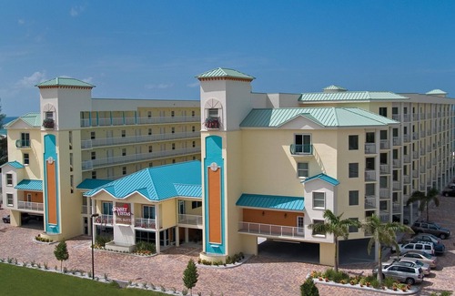 Treasure Island Condo | Treasure Island: 2BR Beach Escape