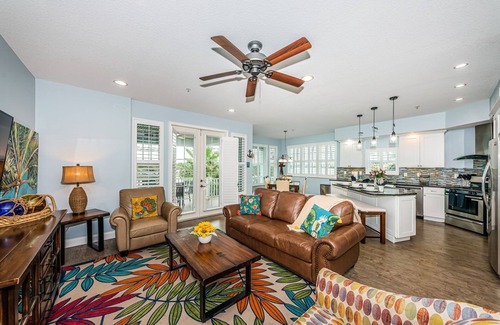 Treasure Island Condo | Treasure Trove Buccaneer | Waterfront with a Pool