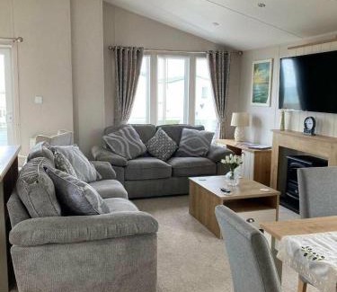 Porthcawl House | Trecco Bay - Holiday Accommodation 13175