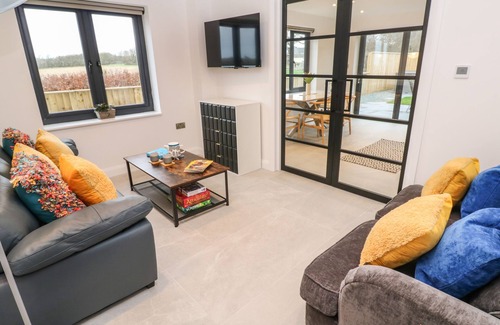 Connor Downs Cottage | TREDARN, pet friendly, character holiday cottage in Connor Downs