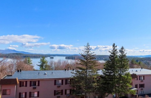 Weirs Beach Apartment | Tree Top Getaway