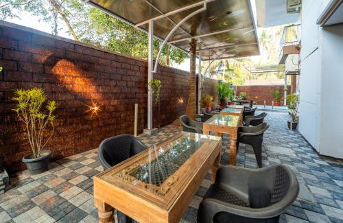 Carmona Hotel | Treebo Grand Royale Eco Residency