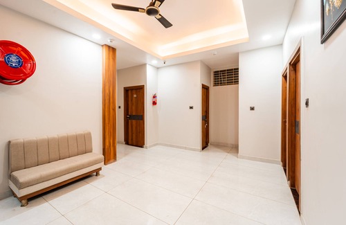 Bhopal Hotel | Treebo Lake City