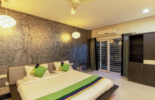 Yelagiri Hotel | Treebo Midvalley Residence