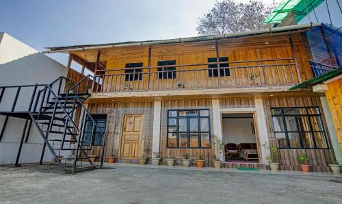 Shillong Hotel | Treebo Omega Stay Inn