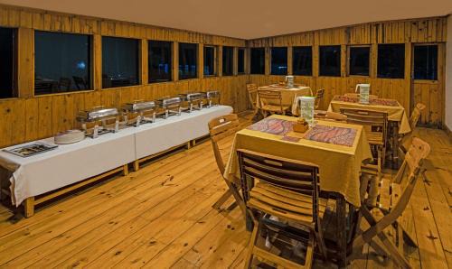 Shillong Hotel | Treebo Omega Stay Inn