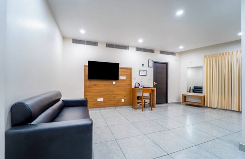 Malappuram Hotel | Treebo Premium Park Calicut