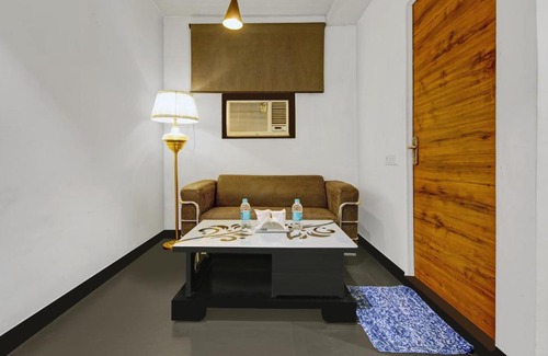 South West Hotel | Treebo Prime Elight