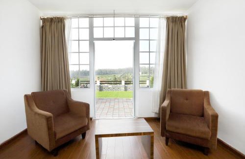 Kandal Hotel | Treebo Skydale Inn & Suites With Mountain View
